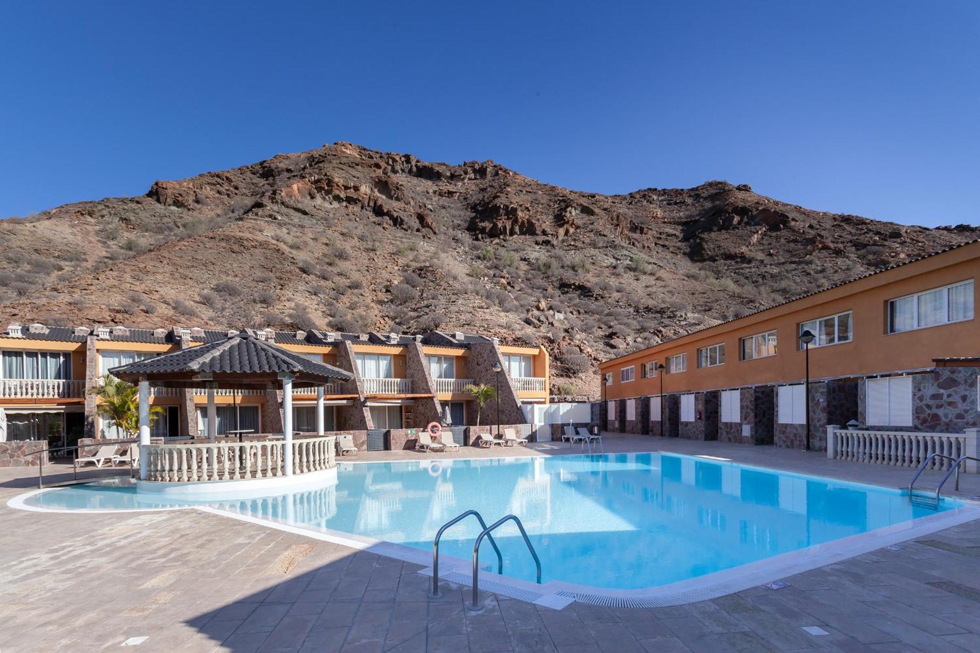 Luxurioesen Apartment Am Meer Golfplatz, Strand 플라야델쿠라 외부 사진